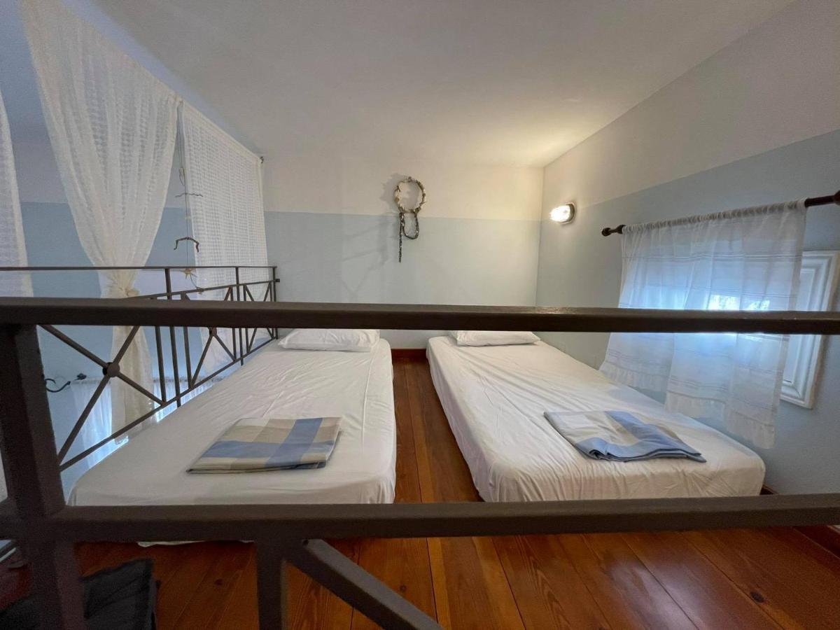 Villa Next To The Sea!! Myrties Екстер'єр фото